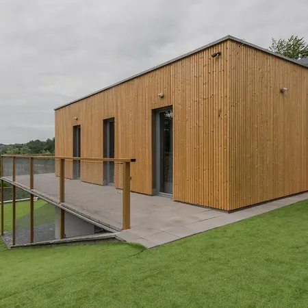 Doma Domasa Holcikovce