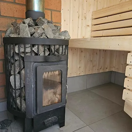 Doma Domasa * Holcikovce