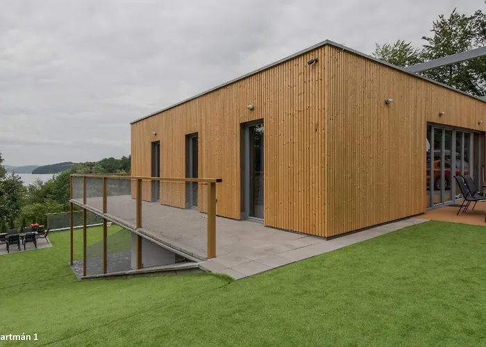 Doma Domasa Holcikovce